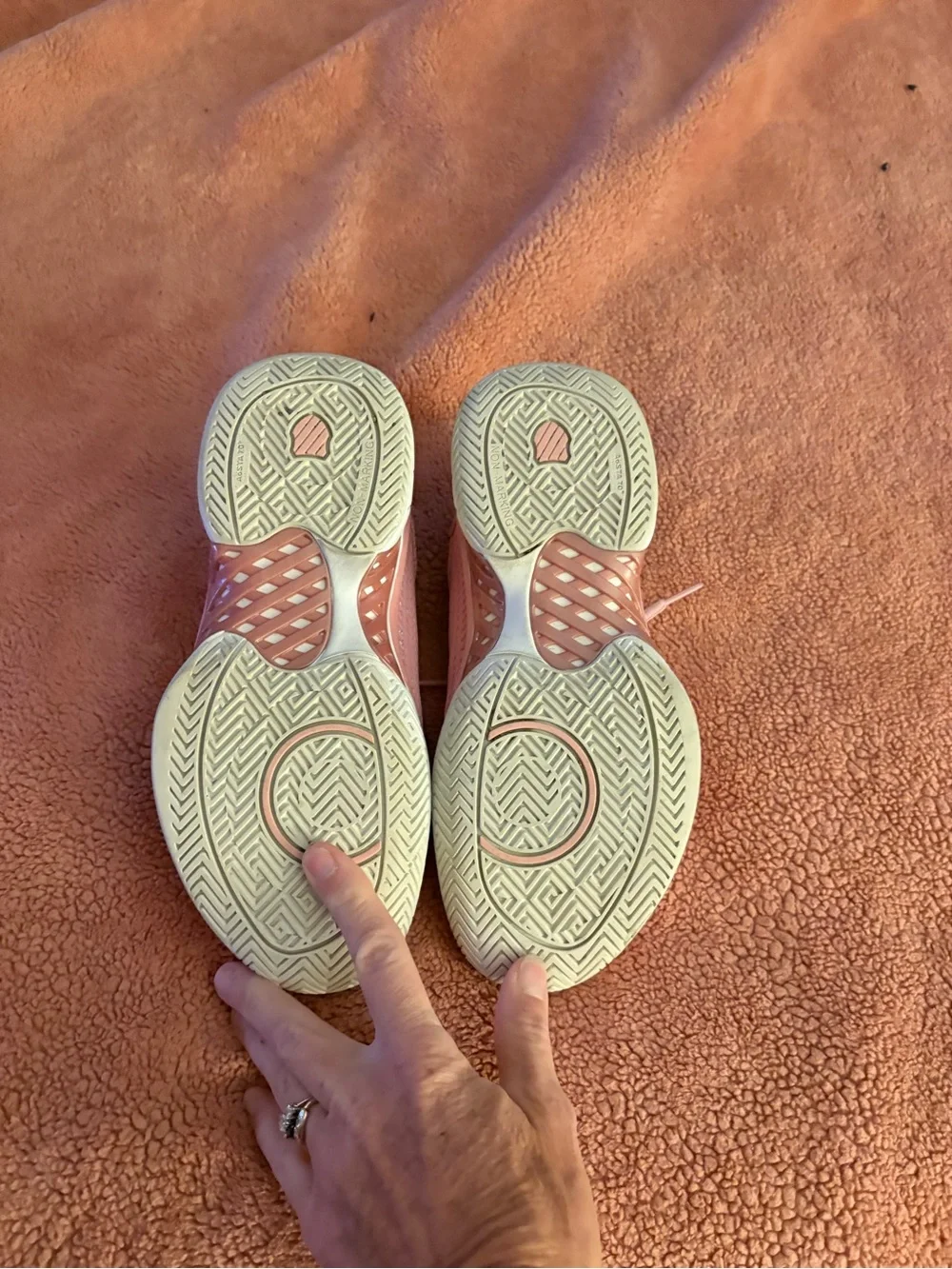 Pink Performance Mesh Trainer - Picture 3 of 5